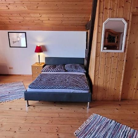 Ferienzimmer / Monteurzimmer Neumarkt Am Wallersee Eksteriør billede