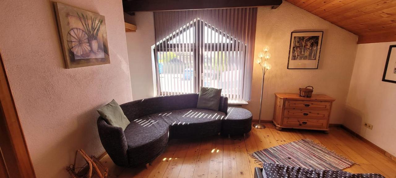 Ferienzimmer / Monteurzimmer Neumarkt Am Wallersee Eksteriør billede