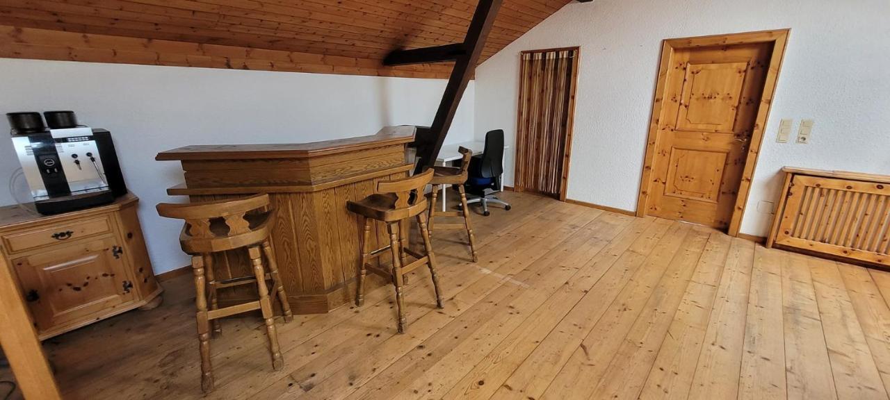 Ferienzimmer / Monteurzimmer Neumarkt Am Wallersee Eksteriør billede